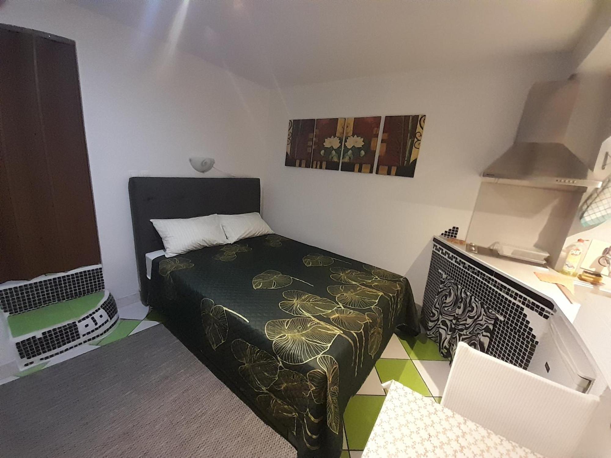 Split Studio Irisha Room photo